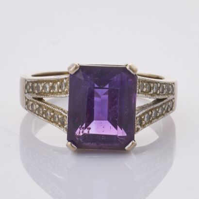 18ct White Gold, Modern, Step cut Amethyst / .20ct Diamond Ring