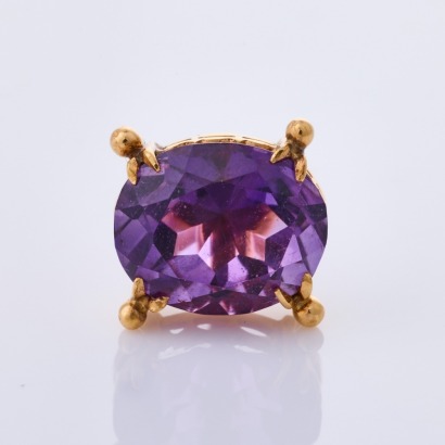18ct Yellow Gold, 10.0mm x 8.0 mm Single Amethyst Earring