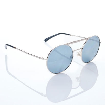 Chanel, Silver Metal Frame Round Sunglasses