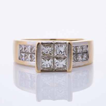 Angela Daniel's, Modern, 18ct White Gold, 1.39ct Princess Cut Diamond Ring