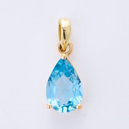 14ct Yellow Gold, Pear Shaped Topaz Pendant - Near new