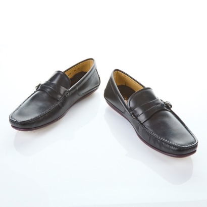 Salvatore Ferragamo, Men's Black Leather Loafer, Size 7.5 with Box