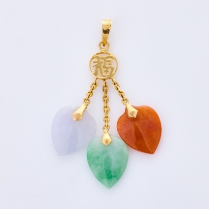14ct Yellow Gold, Pendant with Three Jade Hearts
