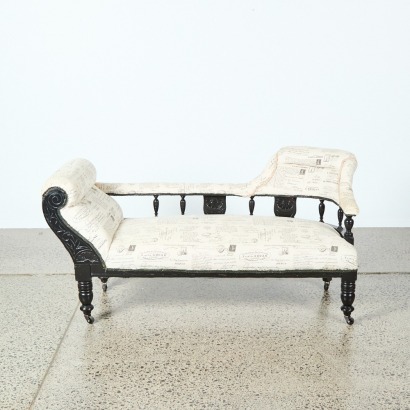 A Victorian Style Chaise Lounge