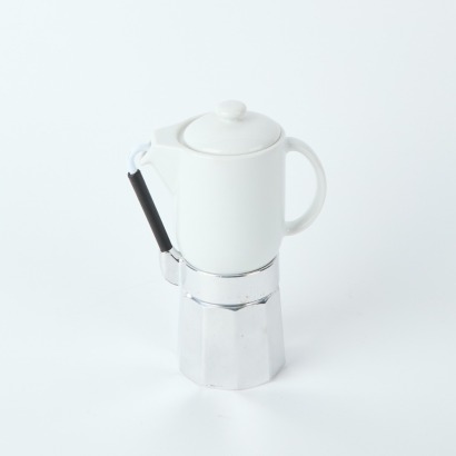 A Valuia Stovetop Coffee Press