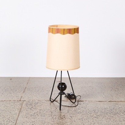 An Atomic Lamp, USA