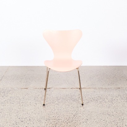 A 60th Anniversary Series 7 Chair by Arne Jacobsen for Fritz Hansen