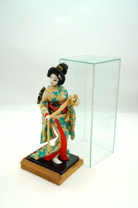 Japanese Geisha Doll