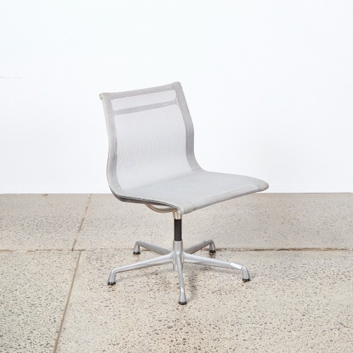 An Eames Aluminium Group Side Chair In Zinc Cygnus Mesh For Herman Miller