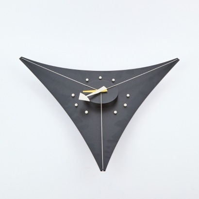 A Triangle Clock by Vitra