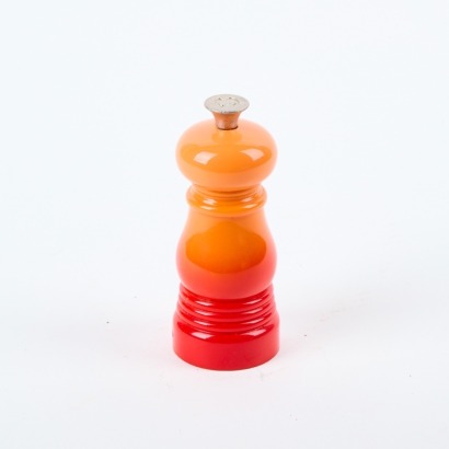A Le Creuset Pepper Mill