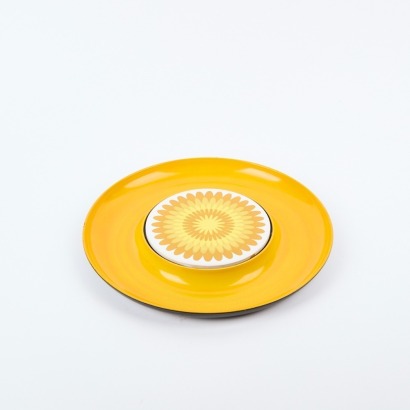 A Retro Hors D'oeuvre Platter