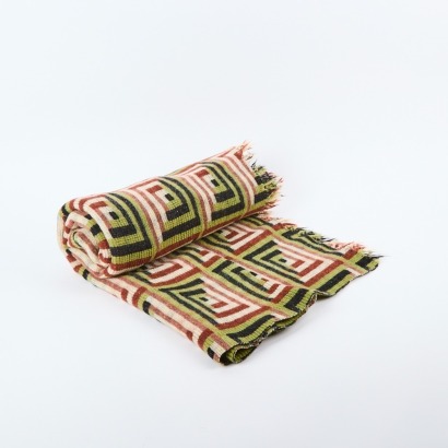A Manatunga Dunedin Woolen Rug