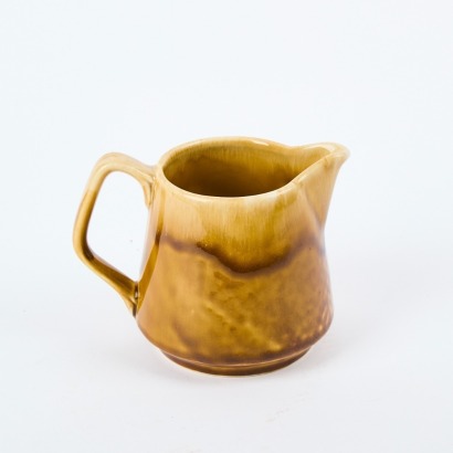 A Crown Lynn Honey Glaze Jug '6035'