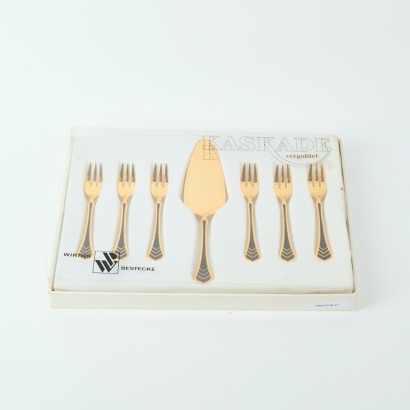 A Vintage Kaskade Gold Plated Cake Set