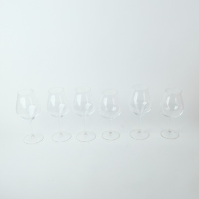 A Set of Six Riedel Vinum XL Pinot Noir Glasses
