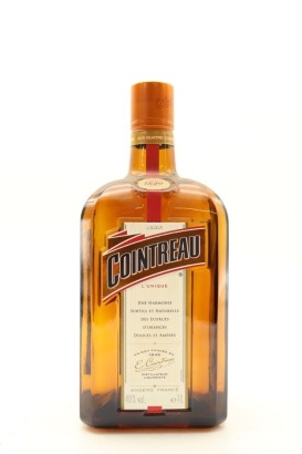 (1) Cointreau Liqueur, France, 40% ABV, 1000ml