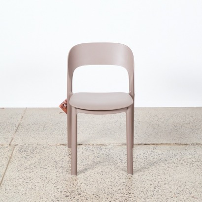 An Ona Chair