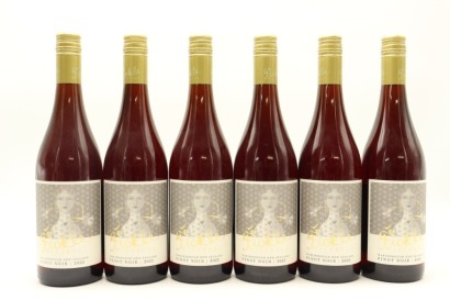 (6) 2022 Fickle Mistress Pinot Noir, Marlborough