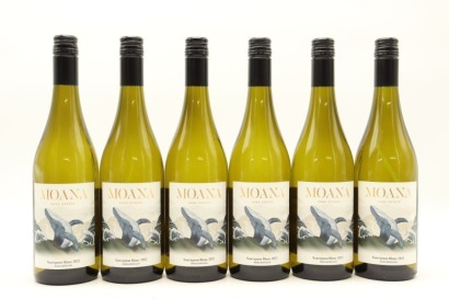 (6) 2022 Moana Park Estate Series Sauvignon Blanc, Hawke's Bay