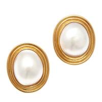 18ct 1980's Mabe Pearl Earrings