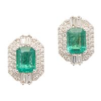 18ct White Gold Emerald Diamond Earrings