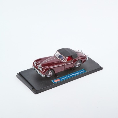 A Jaguar XK140 Diecast Car Model