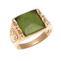 9ct Vintage Greenstone Ring