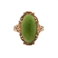 9ct Vintage Greenstone Ring