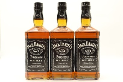 (3) Jack Daniel's Black Label Old No.7 Brand Sour Mash Whiskey, 40% ABV, 1750ml