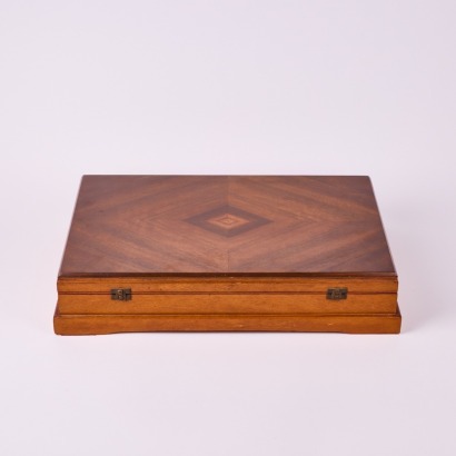 An Inlay Jewellery Box