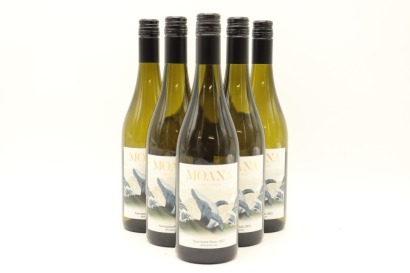 (6) 2022 Moana Park Estate Series Sauvignon Blanc, Hawke's Bay