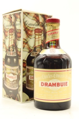 (1) NV Prince Charles Edward's Liqueur Drambuie, 680ml (GB)