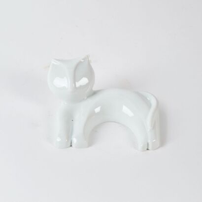 A White Ceramic Cat Ornament