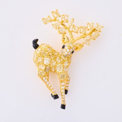 18ct Yellow Gold, 9.60ct Diamond Set Deer Brooch