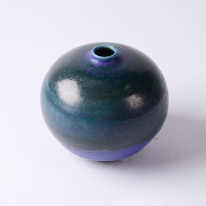 A Graeme Storm Small Orb Vase