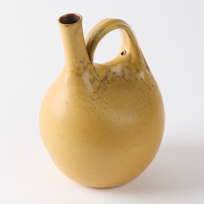 A Len Castle Ceremonial Pourer