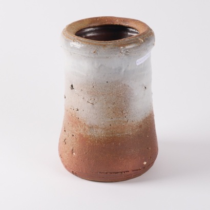 A Large Len Castle Pot