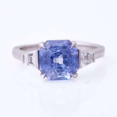 18ct White Gold, 3.80ct Blue Sapphire /.31ct Trapezoid Diamond Shoulder Set Ring - Near new