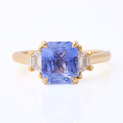 18ct Yellow Gold, 2.70ct Blue Sapphire / .41ct Diamond Set Shoulders Ring - Near new