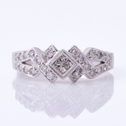 18ct White Gold, Modern, .40ct Diamond Dress Ring