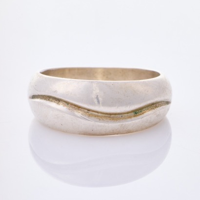 Jens Hansen, NZ Made, Sterling Silver Domed Ring, Size V
