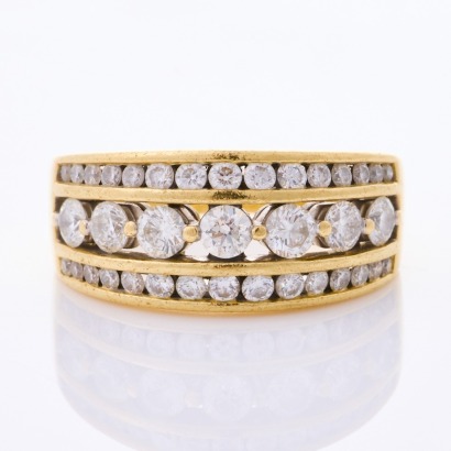 18ct Yellow Gold, Modern,1.50ct Diamond Dress Ring