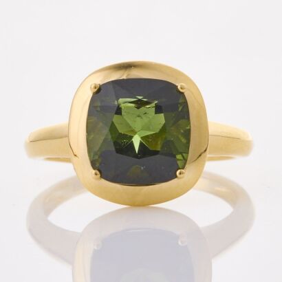 18ct Yellow Gold, Modern 3.29ct Green Tourmaline Ring - Near new
