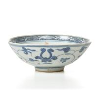 A Chinese Ming Dynasty Blue and White Bowl decorated with flower pattern
