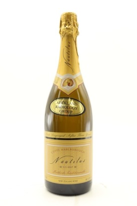(1) NV Nautilus Estate Cuvee Brut, Marlborough