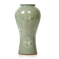 A Korean Celadon-glazed Vase