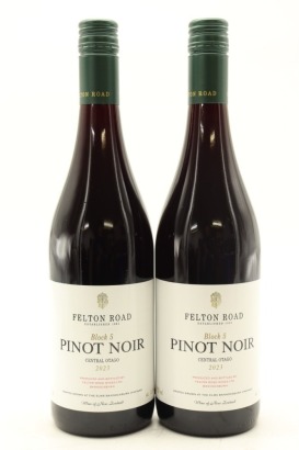 (2) 2023 Felton Road Block 5 Pinot Noir, Bannockburn [JR17.5]