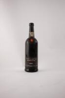 (1) 1990 Taylors Late Bottle Vintage Port, Oporto