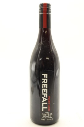 (1) 2009 Freefall Pinot Noir, Central Otago